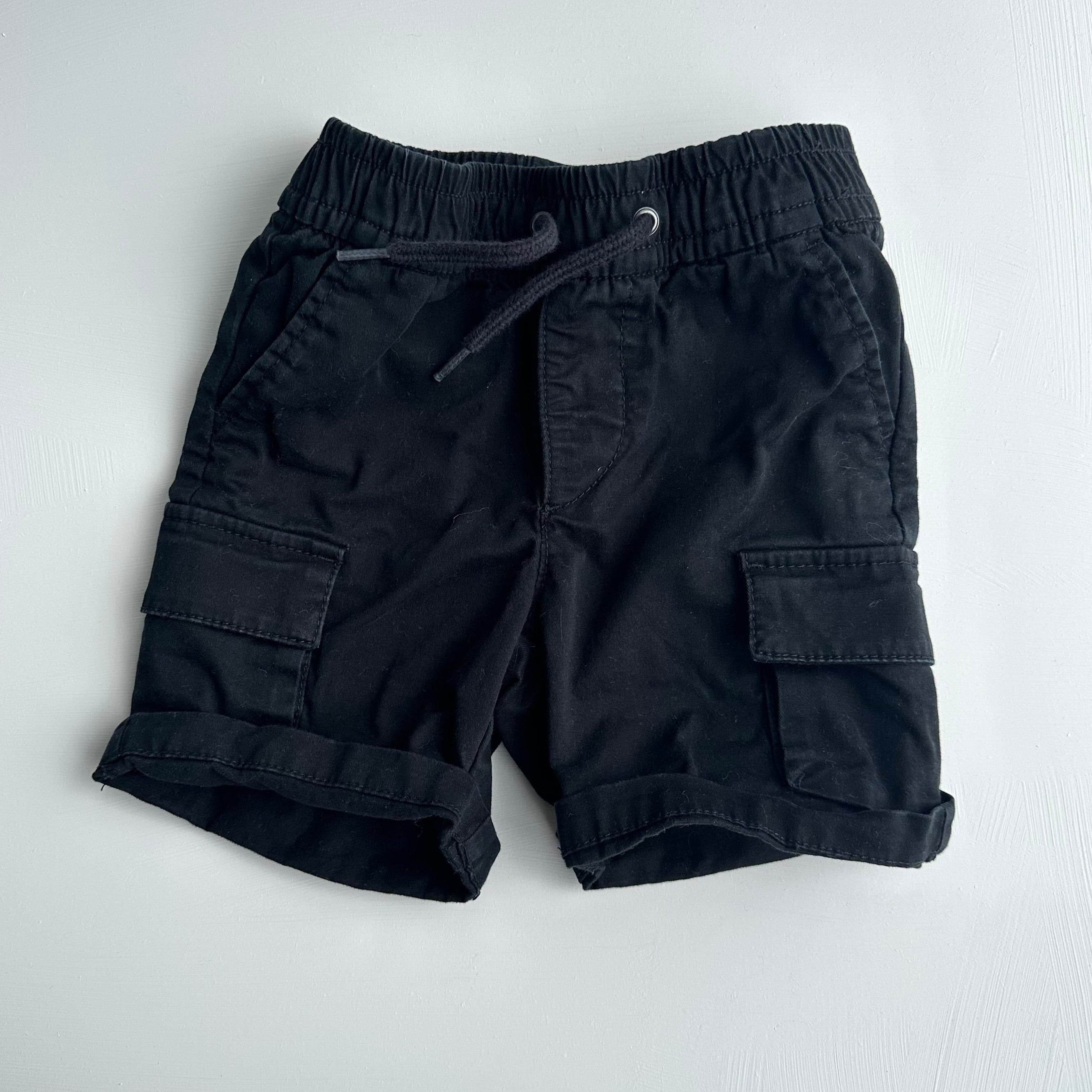Short noir | Gap | 3 ans