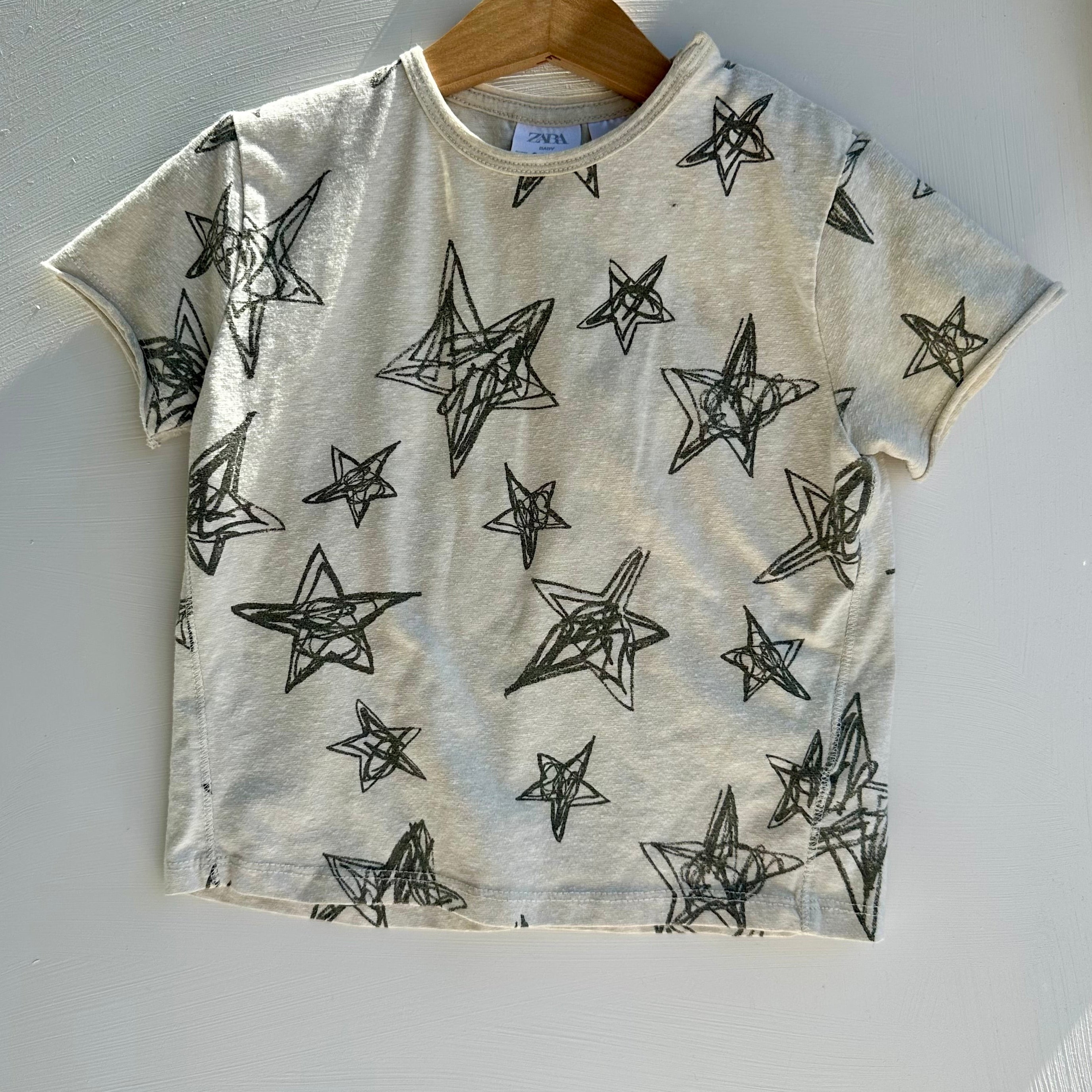 T-Shirt étoiles Zara 2-3 ans | Seconde main