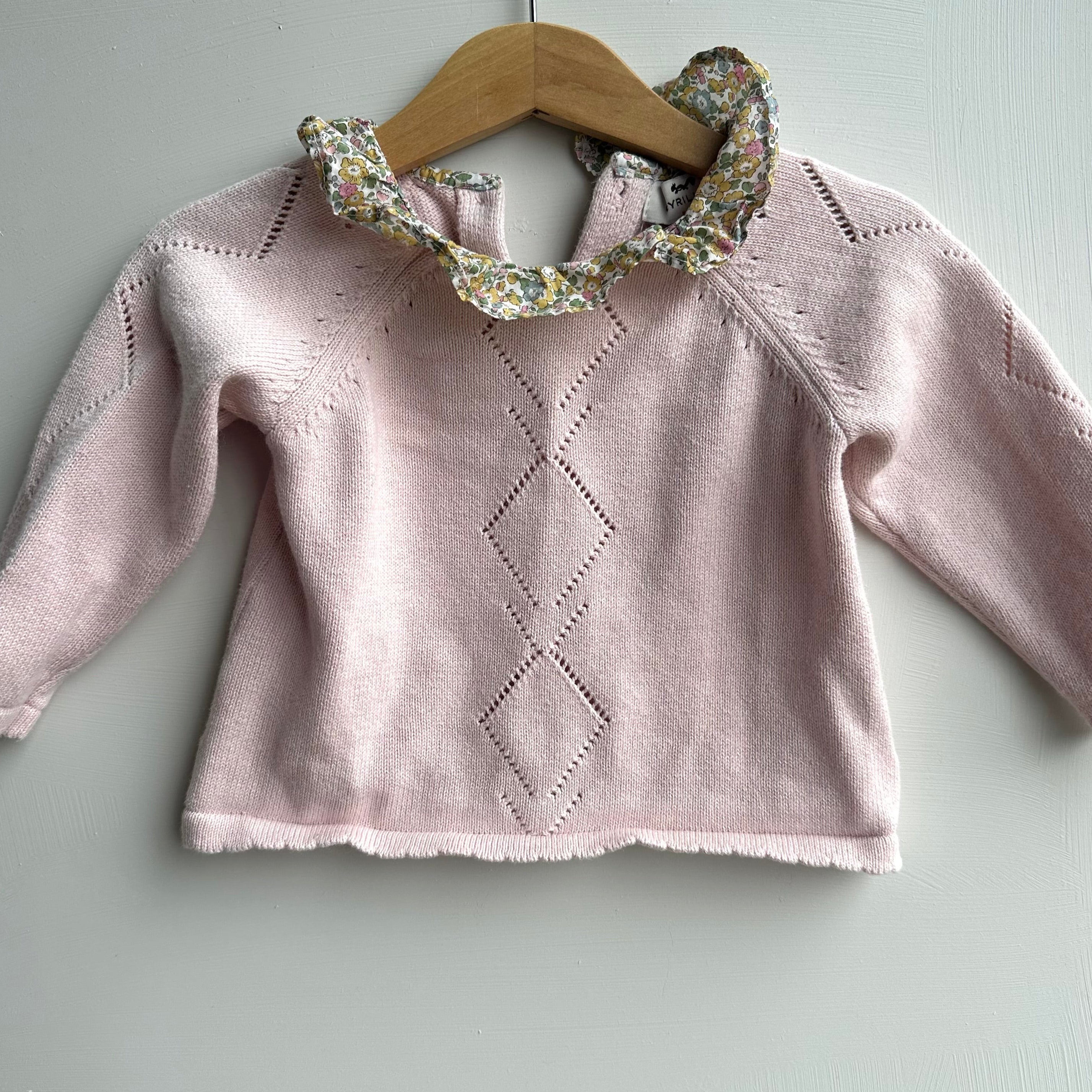 Pull avec boutons au dos|Cyrillus Paris | 12 mois