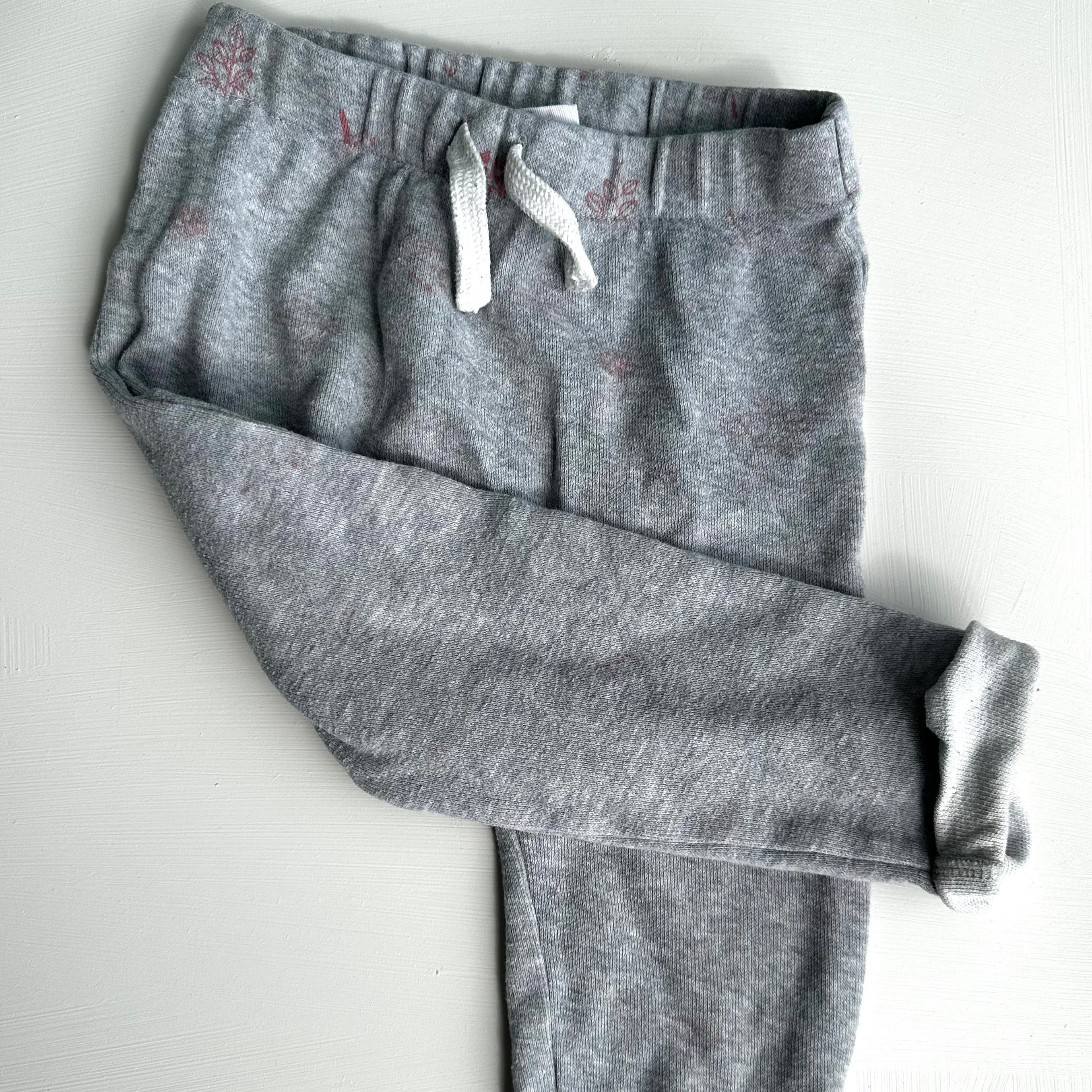 Jogging gris Little Earthling 18-24 mois | seconde main